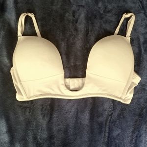 Plunge bra